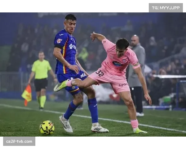 实时报道：奥萨苏纳对阵塞尔塔半场战罢，双方1-1进入更衣室